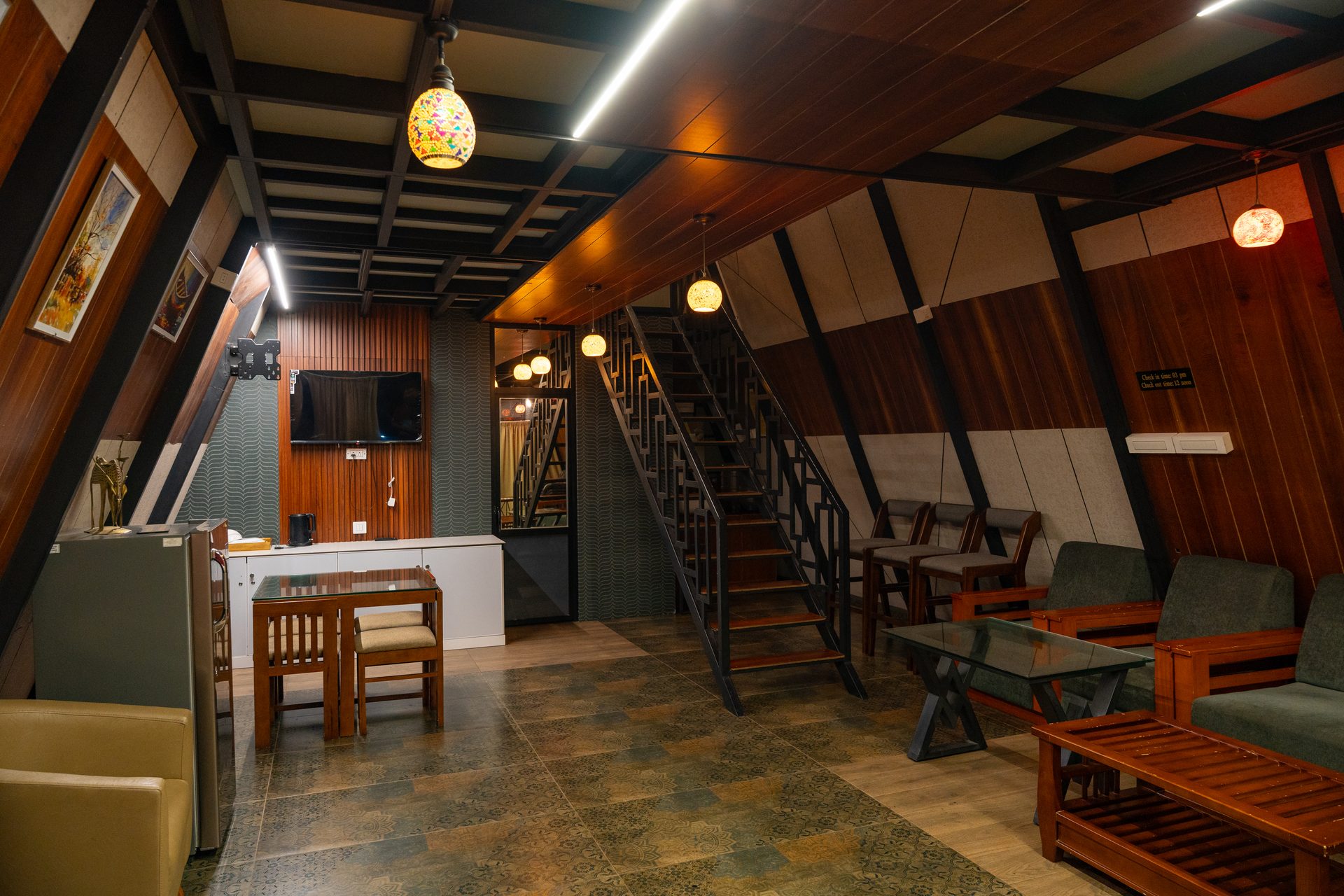 Lux Villa gallery image 6