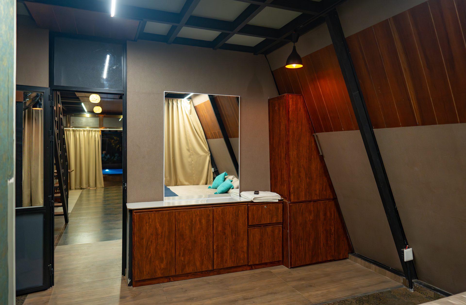 Lux Villa gallery image 10