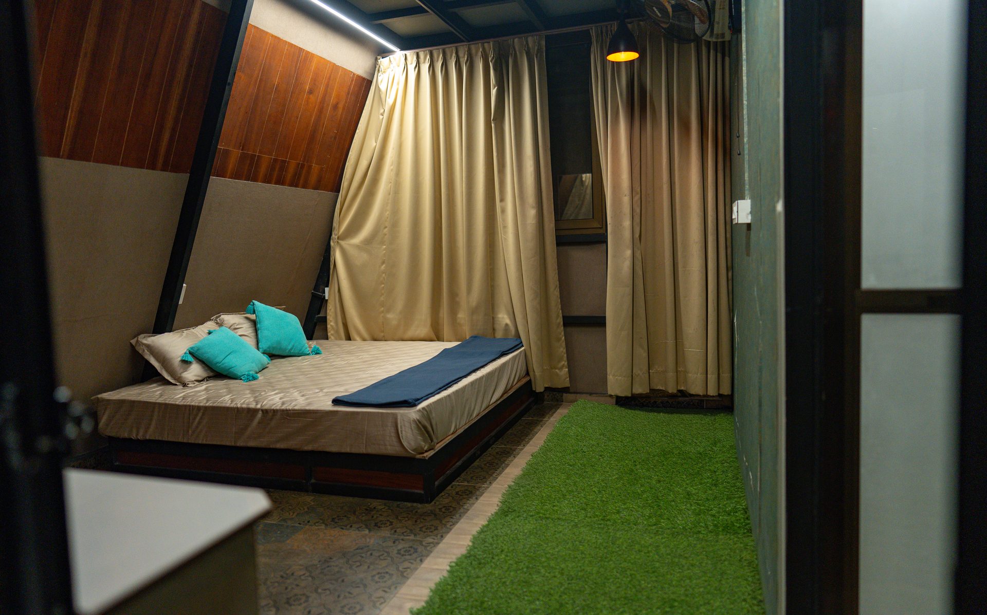 Lux Villa gallery image 11