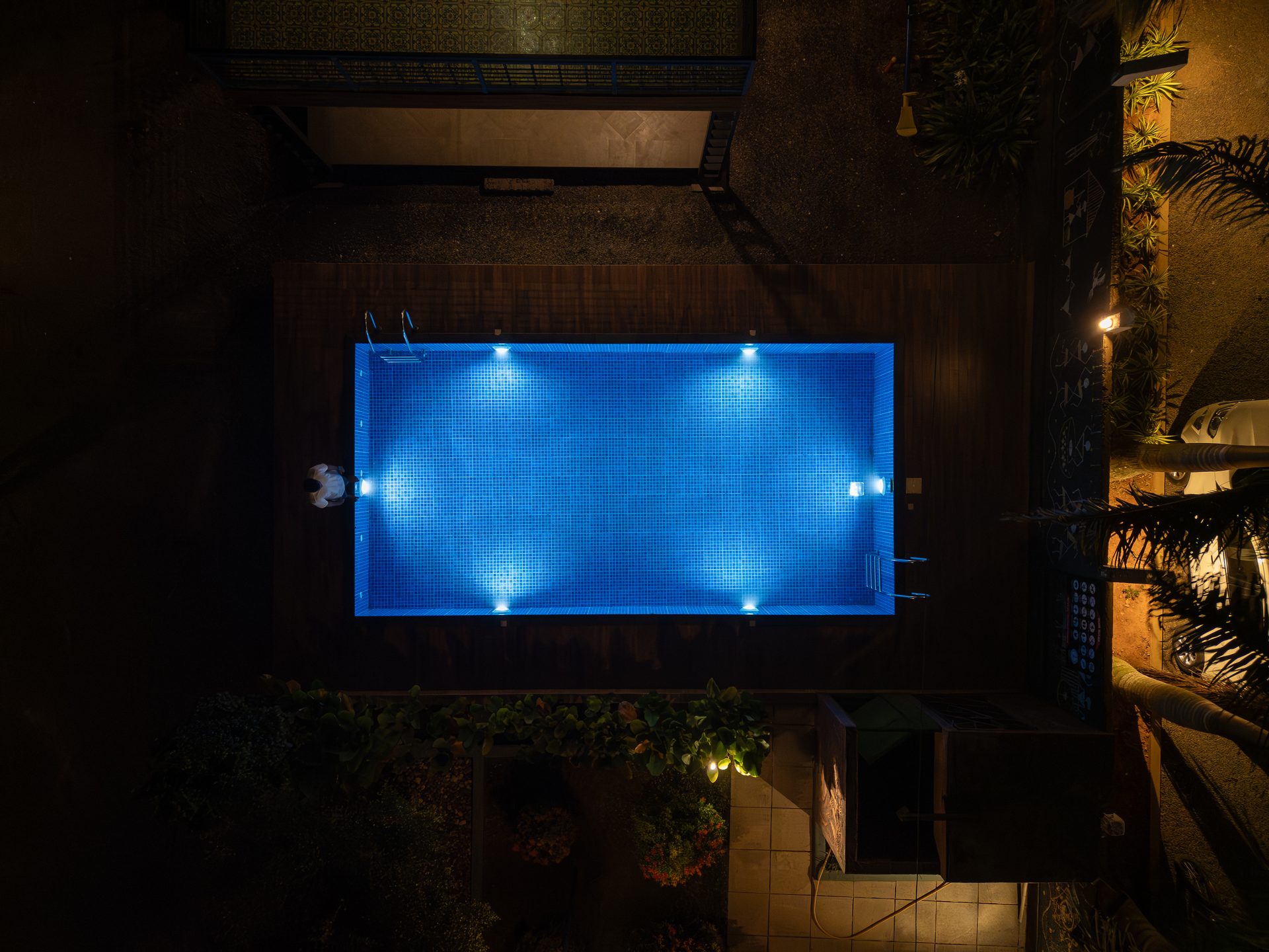 Lux Villa gallery image 13