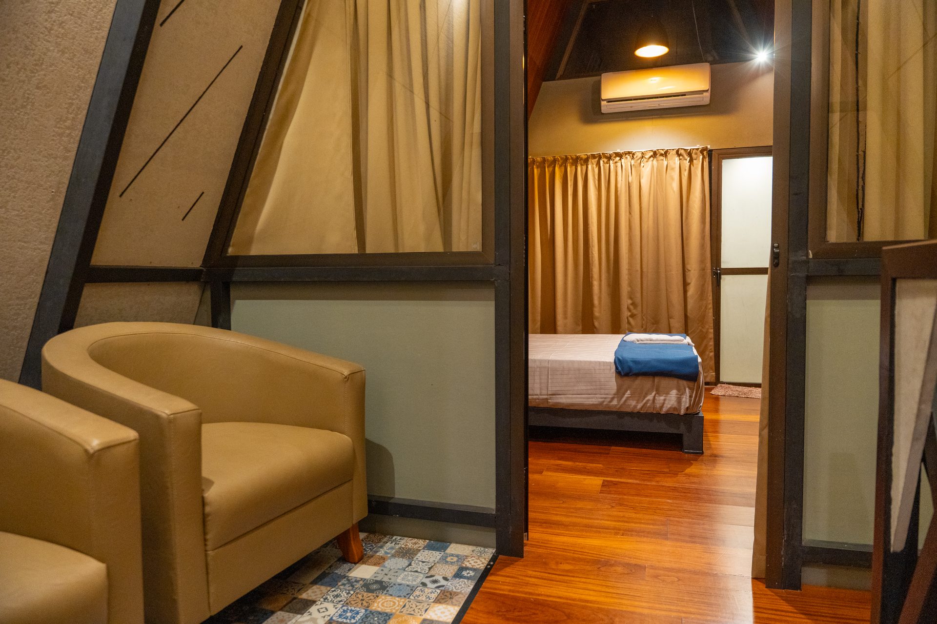 Lux Villa gallery image 20